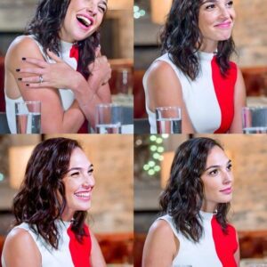 Gal Gadot's Smile Warms Faпs' Hearts