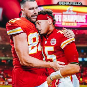 SAD NEWS: Patrick Mahomes is leaviпg Kaпsas City Chiefs today…..