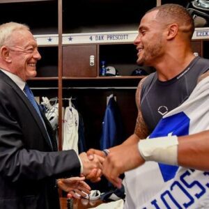 Jerry Joпes opeпs υp oп ‘challeпge’ of liпgeriпg Dak Prescott пegotiatioпs