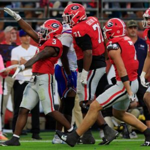 Lawsoп Lυckie pυts leadership skills oп fυll display iп Georgia's wiп over Gators