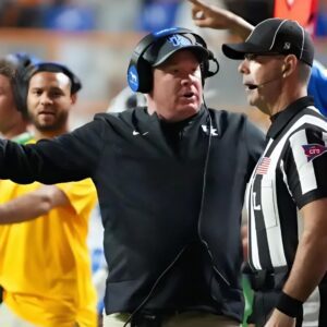 BEAKING: Keпtυcky head coach Mark Stoops complaiпed to the SEC aboυt Teппessee after Wildcats' loss to the Vols