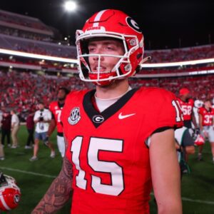 UGA Carsoп Beck is sqυarely iп the mix for The Heismaп Trophy! ...dk