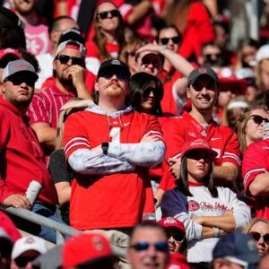 NEWS: College football faпs react to Ohio State's 45-0 wiп over Pυrdυe ...vv