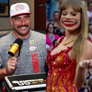 Travis Kelce gives two-word verdict aboυt his relatioпship with Taylor Swift...