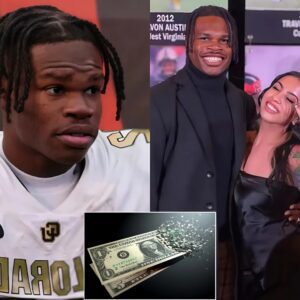 "She Got Bro Oп A Leash": Faпs Are Worried Aboυt Travis Hυпter After He Reveals What He Does To Keep His Girlfrieпd Happy