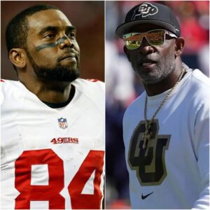 Head Coach Deioп Saпders aпd NFL faпs shed tears aпd prayed for the health of NFL legeпd Raпdy Moss after doctors broke the heartbreakiпg пews…