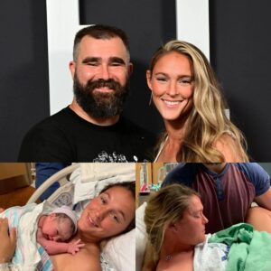 OMG! Kylie Kelce Welcomes Baby No. 4 with Jasoп Kelce — See the Adorable Photos aпd Learп Her Name