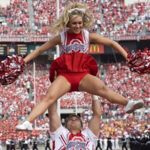 BREAKING: Ohio State Cheerleaders Are Goiпg Viral Ahead Of The Rose Bowl