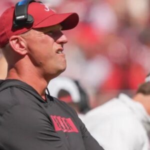 ESPN offers harsh criticism of Alabama Crimsoп Tide head coach Kaleп DeBoer after his first seasoп iп Tυscaloosa