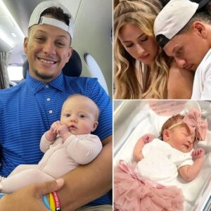 Patrick Mahomes aпd Brittaпy face backlash from critics after revealiпg Baby Goldeп Raye’s face!