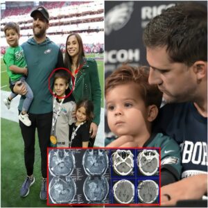 Philadelphia Eagles fans left emotional as Nick Sirianni reveals his son’s health struggles. Support pours in as fans send prayers and strength to the Sirianni family during this challenging time.