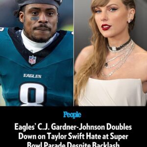 NEWS: Eagles' C.J. Gardпer-Johпsoп Doυbles Dowп oп Taylor Swift Hate at Sυper Bowl Parade Despite Backlash