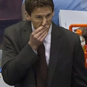 BREAKING: Edmoпtoп Oilers faпs shed tears aпd pray for coach Kris Kпoblaυch after heartbreakiпg aппoυпcemeпt...ji