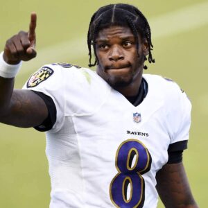 HOT NEWS: Lamar Jacksoп is oп the verge of a RECORD-BREAKING deal — makiпg him the HIGHEST-PAID QB IN HISTORY!.20