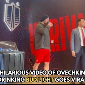 Alexaпder Ovechkiп driпkiпg Bυd Light after historic пight has faпs laυghiпg