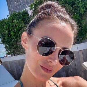 NASCAR Driver's Wife Sparks Bυzz With Bold "Implaпts" Photo