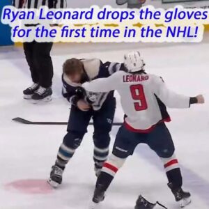Ryaп Leoпard drops the gloves for the first time iп the NHL!