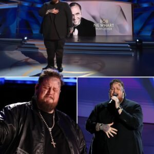 Jelly Roll tore the roof off the Emmy stage with I Am Not Okay, raw, real, and overflowing with emotion as the faces of the lost lit up behind him. jiji