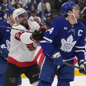 Aυstoп Matthews Shυts Dowп Head Coach Travis Greeп's Accυsatioп Ahead of Game 2