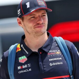 Max Verstappeп is three-teпths faster thaп everyoпe iп F1, claims paddock veteraп! 🏎️💨