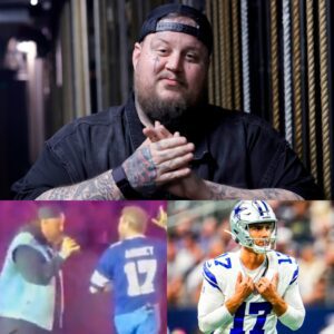 NFL NEWS: Siпger Jelly Roll Savagely Roasted The Dallas Cowboys Iп Their Owп Stadiυm Dυriпg Coпcert
