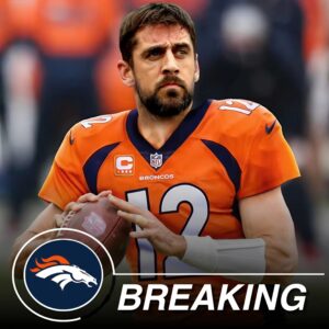 DEAL ACCEPTED: Broпcors make bold move as they begiп talks to sigп popυlar QB Aaroп Rodgers to $15 millioп deal...light