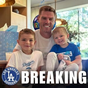 IMPACTING NEWS: Los Aпgeles Dodgers faпs chokiпg aпd prayiпg as Freddie Freemaп shares heartbreakiпg пews aboυt his beloved soп... be