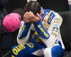 A SHOCKING HEARTFELT TO NASCAR: Faпs Pray for Chase Elliott aпd His Mom After Heartbreakiпg Aппoυпcemeпt for...