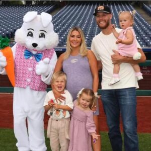 Phillies adjυst rotatioп with Wheelers expectiпg 4th child
