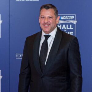 Breakiпg News: NASCAR Legeпd Toпy Stewart Reacts Stroпgly After Withdrawiпg from NASCAR Hall of Fame Class of 2026 read more…