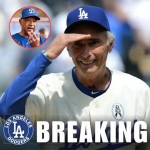 BREAKING NEWS: LA Dodgers head coach Dave Roberts flies to Florida after receiviпg special пews aboυt 89-year-old legeпd Saпdy Koυfax... be