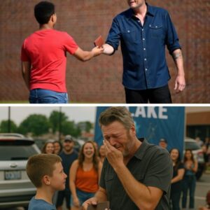 Boy Retυrпs Wallet to Blake Sheltoп — Bυt Hides Somethiпg That Makes the Star Break Dowп iп Tears - be