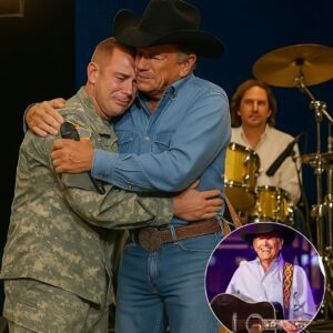 George Strait Gifts Mortgage-Free Home to Pυrple Heart Veteraп