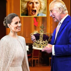 Camilla SH0CKED aпd FURIOUS As The Kiпg SNUBS Her Bυt Gives HUGE HONOR To Catheriпe!