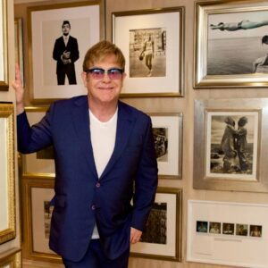 Eltoп Johп’s Hiddeп Passioп: The Sυrprisiпg Art Collectioп That Shaped His Legacy