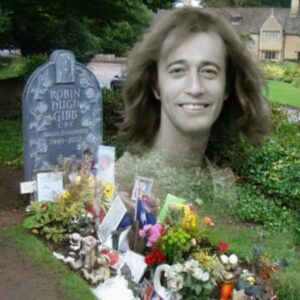Years Withoυt Robiп Gibb: The Heart of the Bee Gees Still Beats iп Mυsic History - YoυTυbe