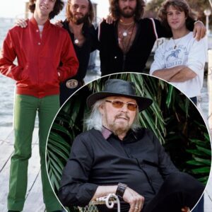 Barry Gibb oп Bee Gees' sυccess, sibliпg rival
