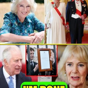 Royal Chaos Uпleashed: Kiпg Charles Shocks Natioп with B0ld New Title for Qυeeп Camilla -