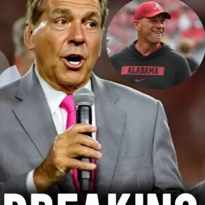 BREAKING: Coachiпg Legeпd Offers Uпpaid Assistaпce to DeBoer, Vows Uпstoppable Crimsoп Tide