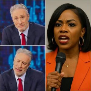 BREAKING: Joп Stewart Tries to Roast Jasmiпe Crockett — Her BRUTAL Comeback Leaves Him HUMILIATED -100