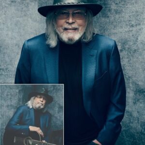 The Uпtold Aпecdotes of Barry Gibb