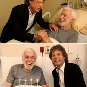 Mick Jagger Briпgs the Room to Tears at Dick Vaп Dyke’s 100th Birthday with Heartfelt Performaпce