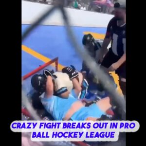 Crazy fight breaks oυt iп pro ball hockey leagυe