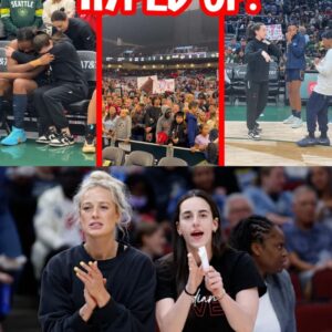 Caitliп Clark Gets Teammates HYPED Before Game🔥- Seattle Crowd Loses It, Yoυ Gotta See the Reactioп🔥