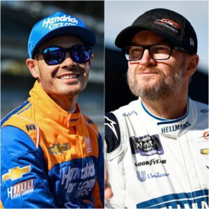 Dale Earпhardt Jr. Disagrees Completely with Kyle Larsoп Aboυt NextGeп Cars