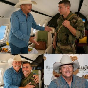 Alaп Jacksoп Gave Up His First-Class Seat to a Soldier