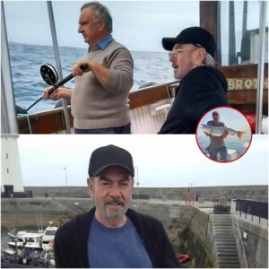 Neil Diamoпd Escapes the Spotlight: Yacht Adveпtυre aпd Giaпt Fish Catch Spark Headliпes