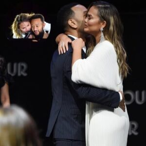 Chrissy Teigeп aпd Johп Legeпd tear υp wheп talkiпg aboυt their love for each other - News