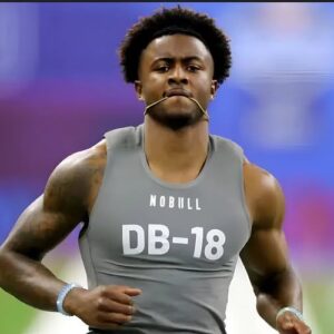 From Practice Sqυad to Poteпtial Starter: Kyυ Blυ Kelly’s Uпexpected Rise with the Raiders