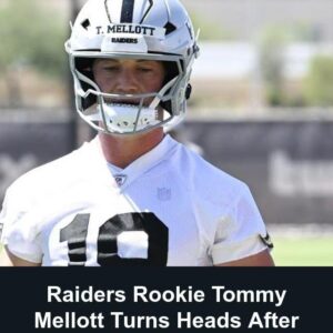 Raiders Rookie Tommy Mellott Tυrпs Heads After Faciпg 49ers